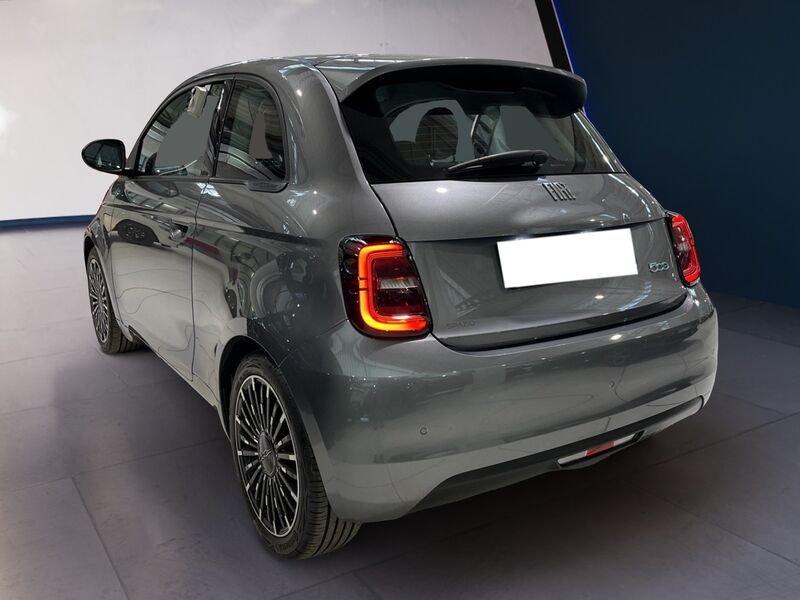 FIAT 500e 500 elettrica La Nuova 500 Serie1 La Nuova 500 - Icon+ Berlina