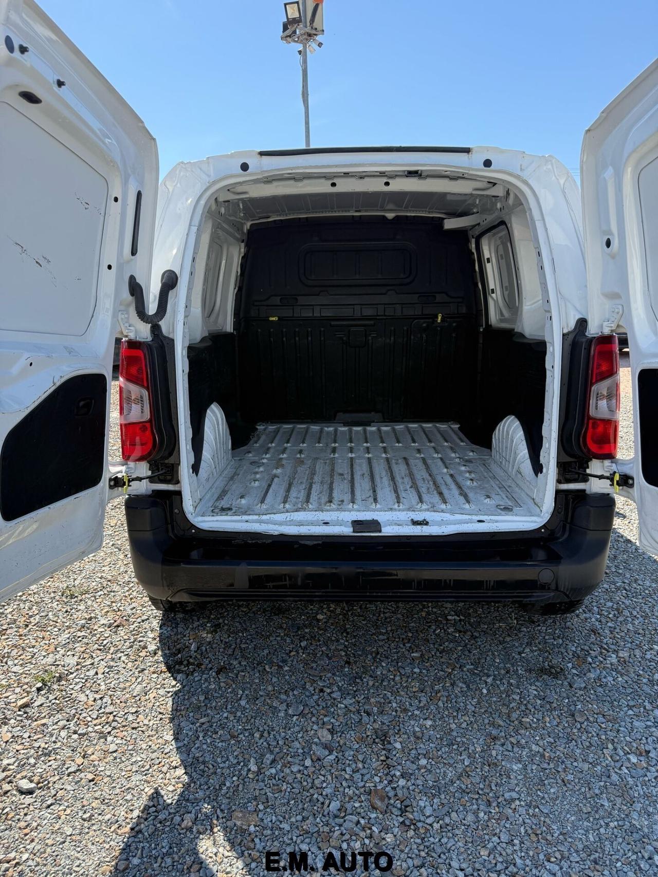 Opel Combo Cargo 1.5 Diesel S&S PC 1000kg Edition
