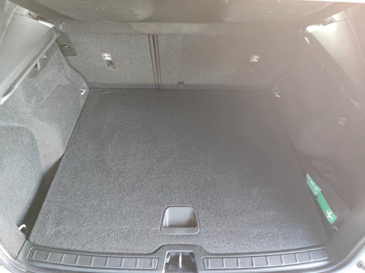 Volvo XC40 T3 Geartronic R-design