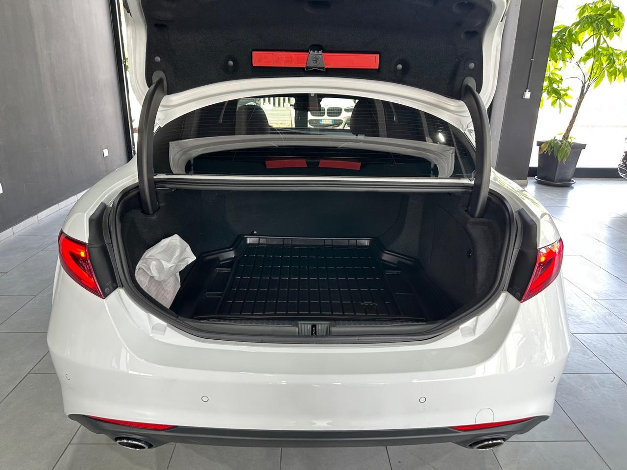 Alfa Romeo Giulia 2.2 Turbodiesel 150 CV AT8 Super