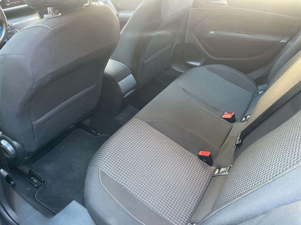 Peugeot 308 UNICO PROPRIETARIO - AUTOMATICA NEOPATENTATI