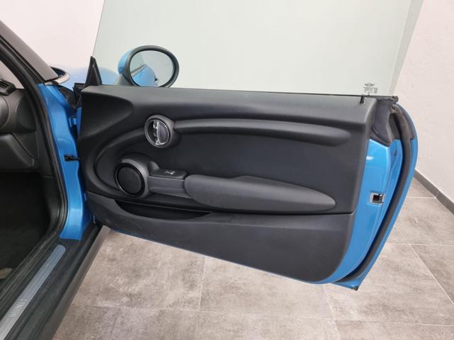MINI Cooper D 1.5 Cooper D AUTOMATICA
