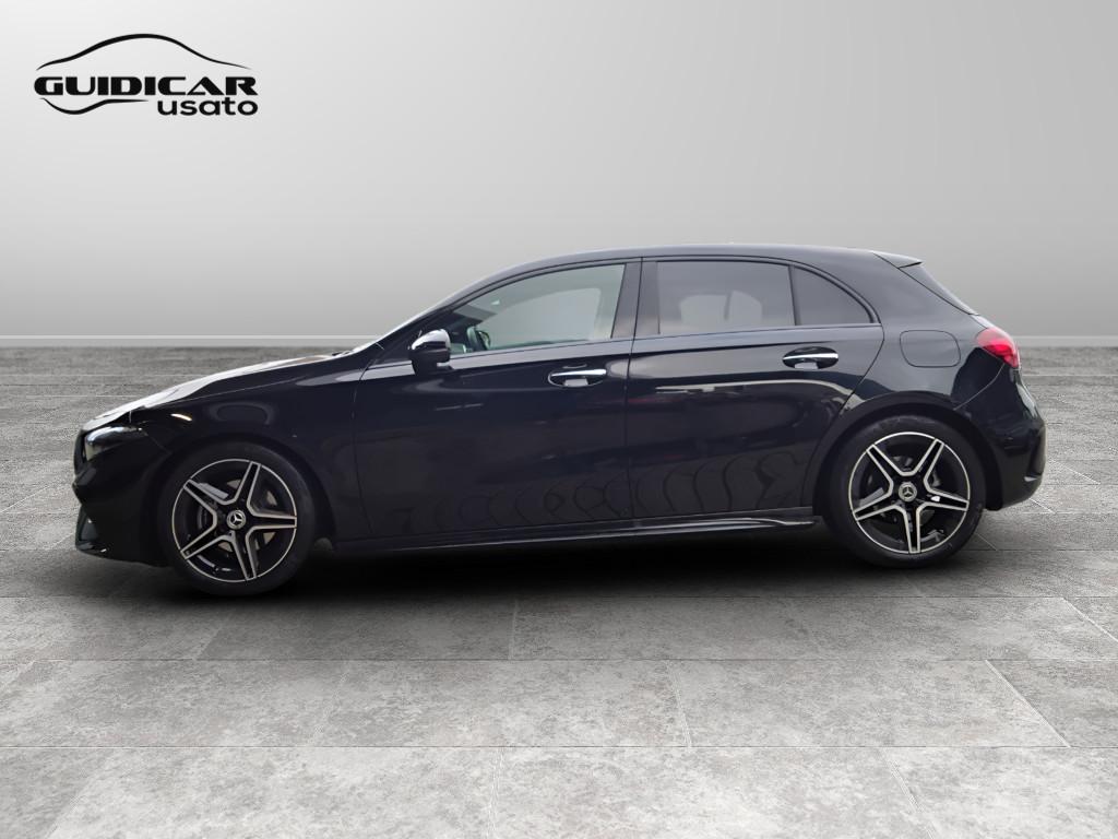 Mercedes-Benz Classe A - W177 2023 - A 180 d AMG Line Advanced Plus auto
