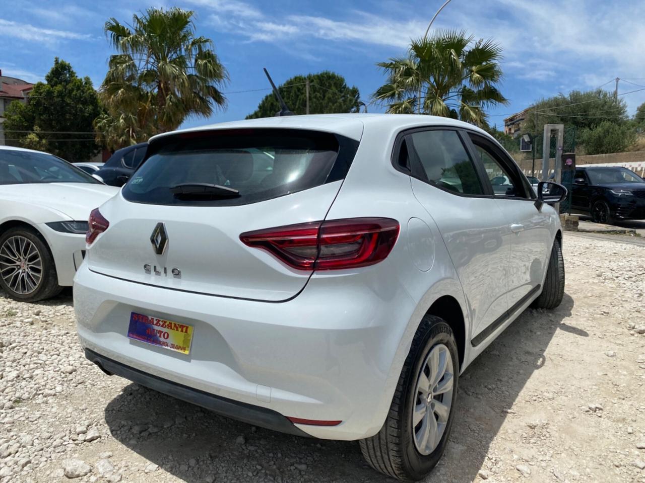 Renault NEW Clio BluedCi 85CV FULL LED/NAVI2020