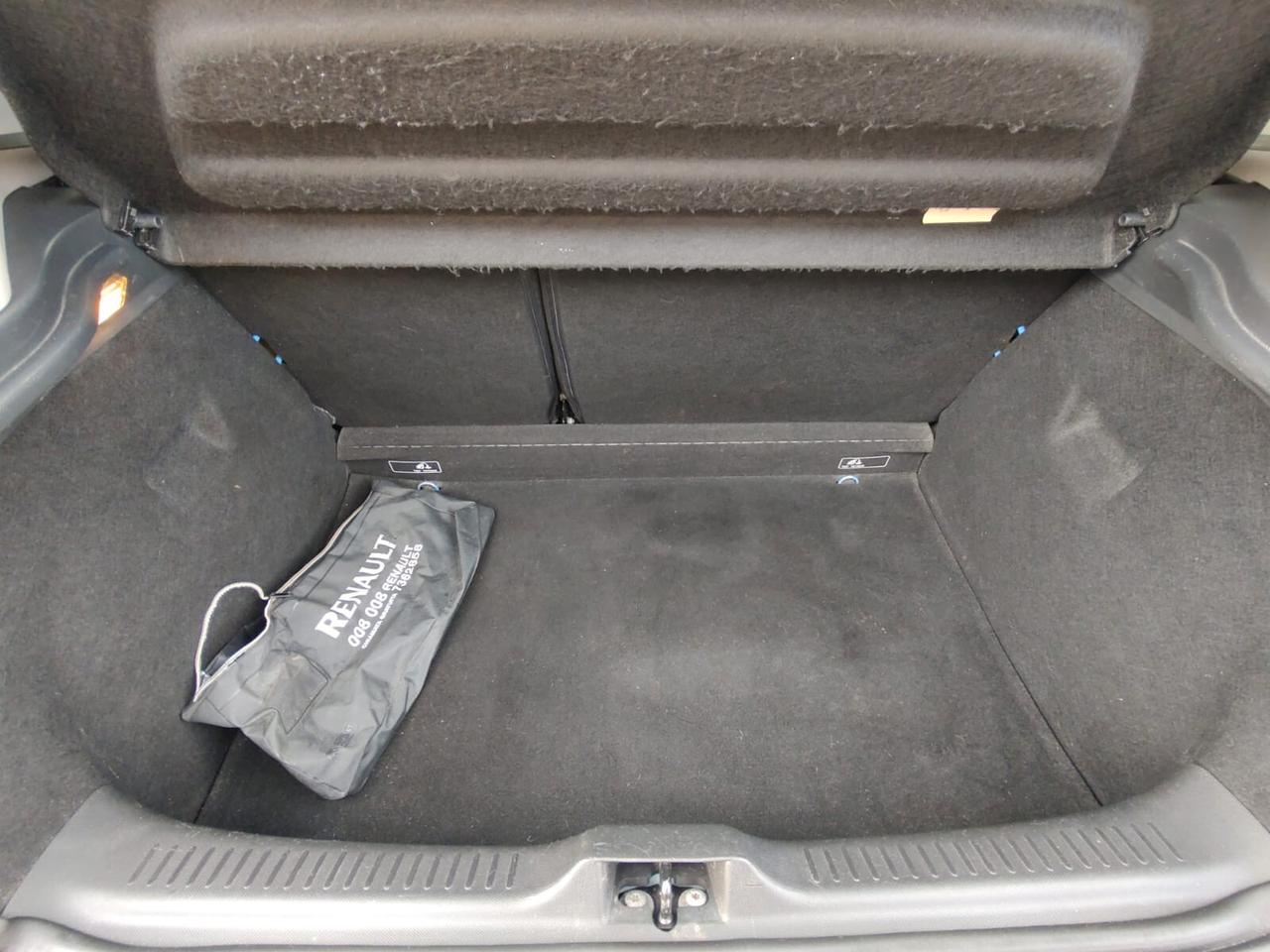 Renault Clio 1.5 dCi 8V 75CV 5 porte Live, EURO 5B, OK NEOPATENTATI, GARANZIA L.12 MESI