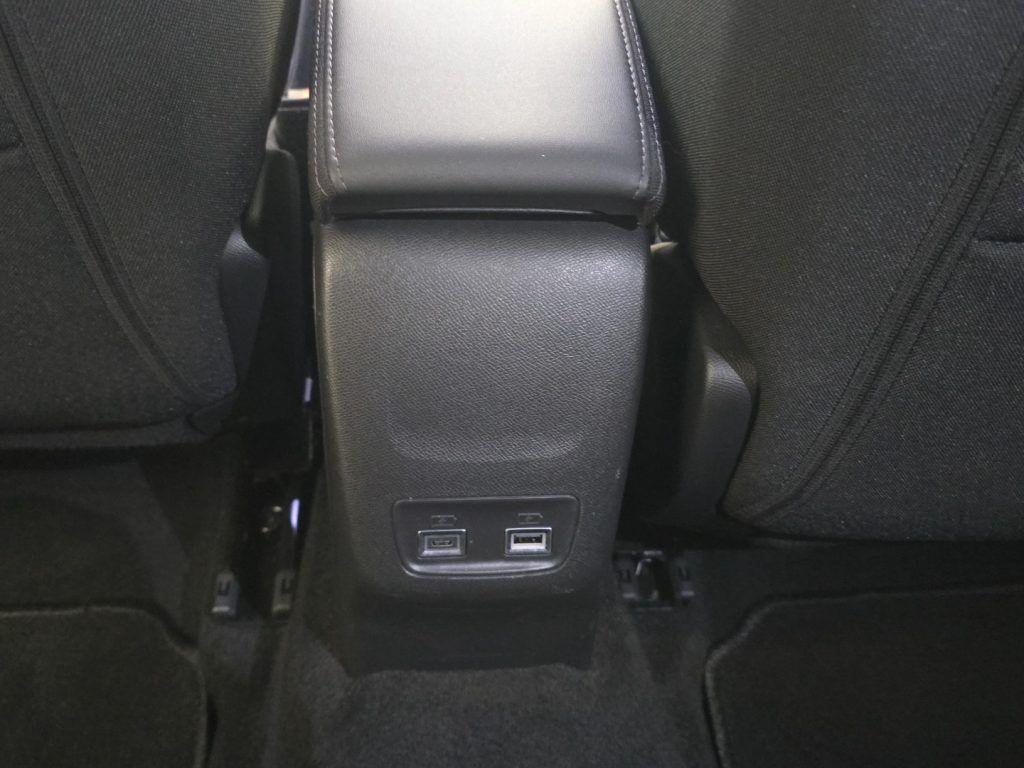 Peugeot 2008 Hybrid 145 e-DCS6 Allure