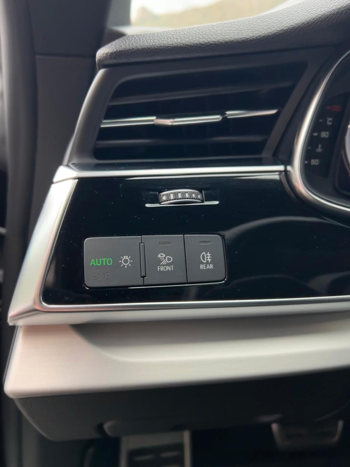 Audi Q8 50 TDI 286 CV quattro tiptronic Sport