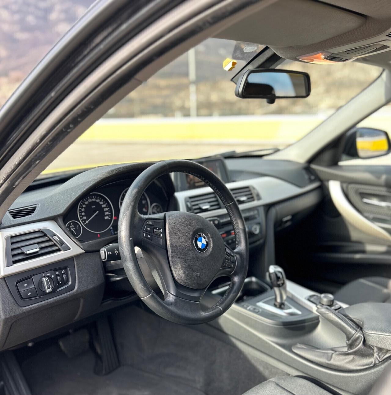 Bmw 320d Touring Msport 2015 UNICO PROPR.