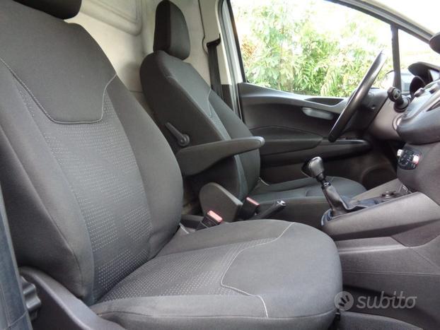FORD Transit Courier 1.5TDCi PREZZO VALIDO FINO