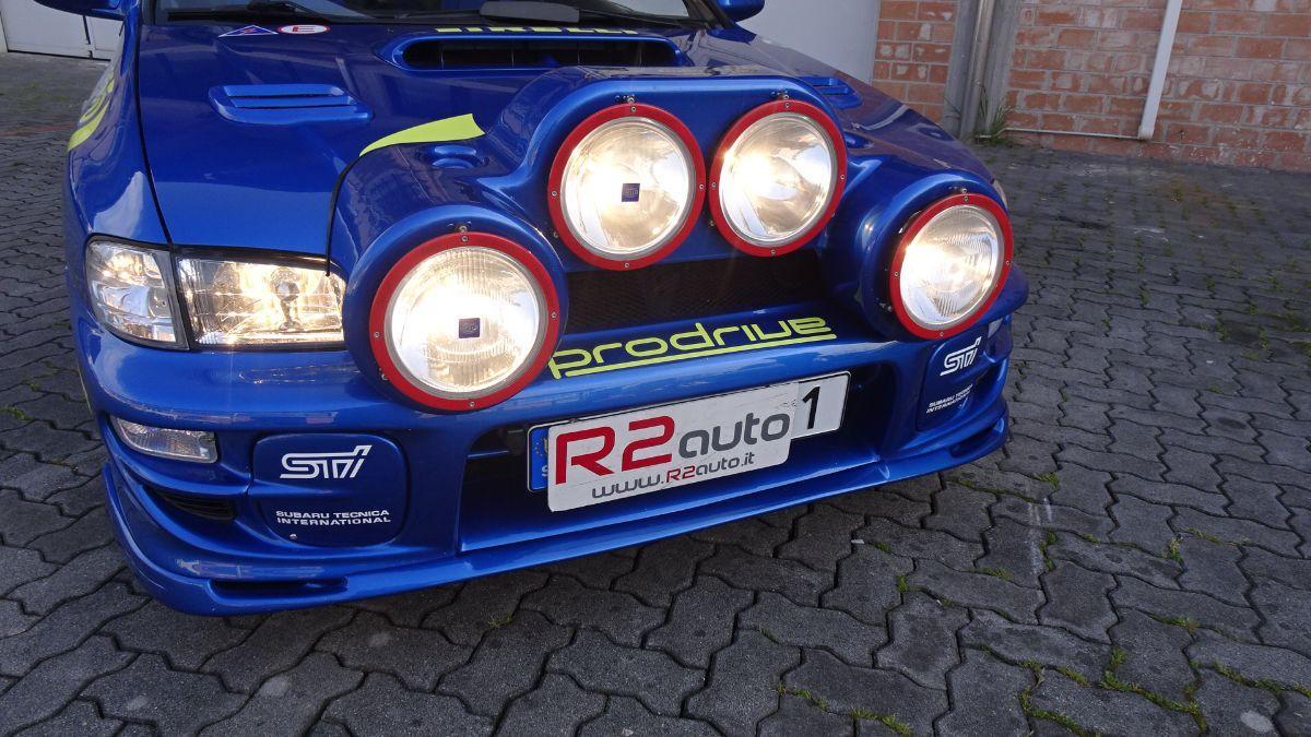 SUBARU - Impreza - 2.0 WRX LIVREA 555