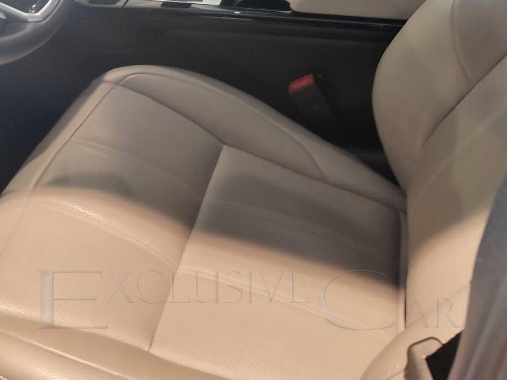 LAND ROVER - Range Rover Evoque