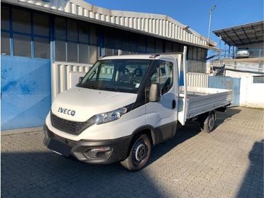 IVECO Daily V 35.14 2022 - Daily 35 S14 3750 cab. LD