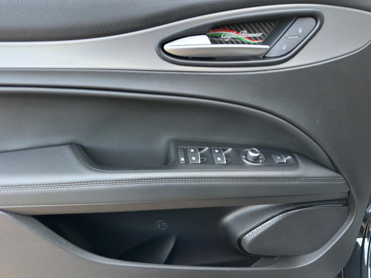 Alfa Romeo Stelvio 2.2 Turbodiesel 210 CV AT8 Q4 Veloce
