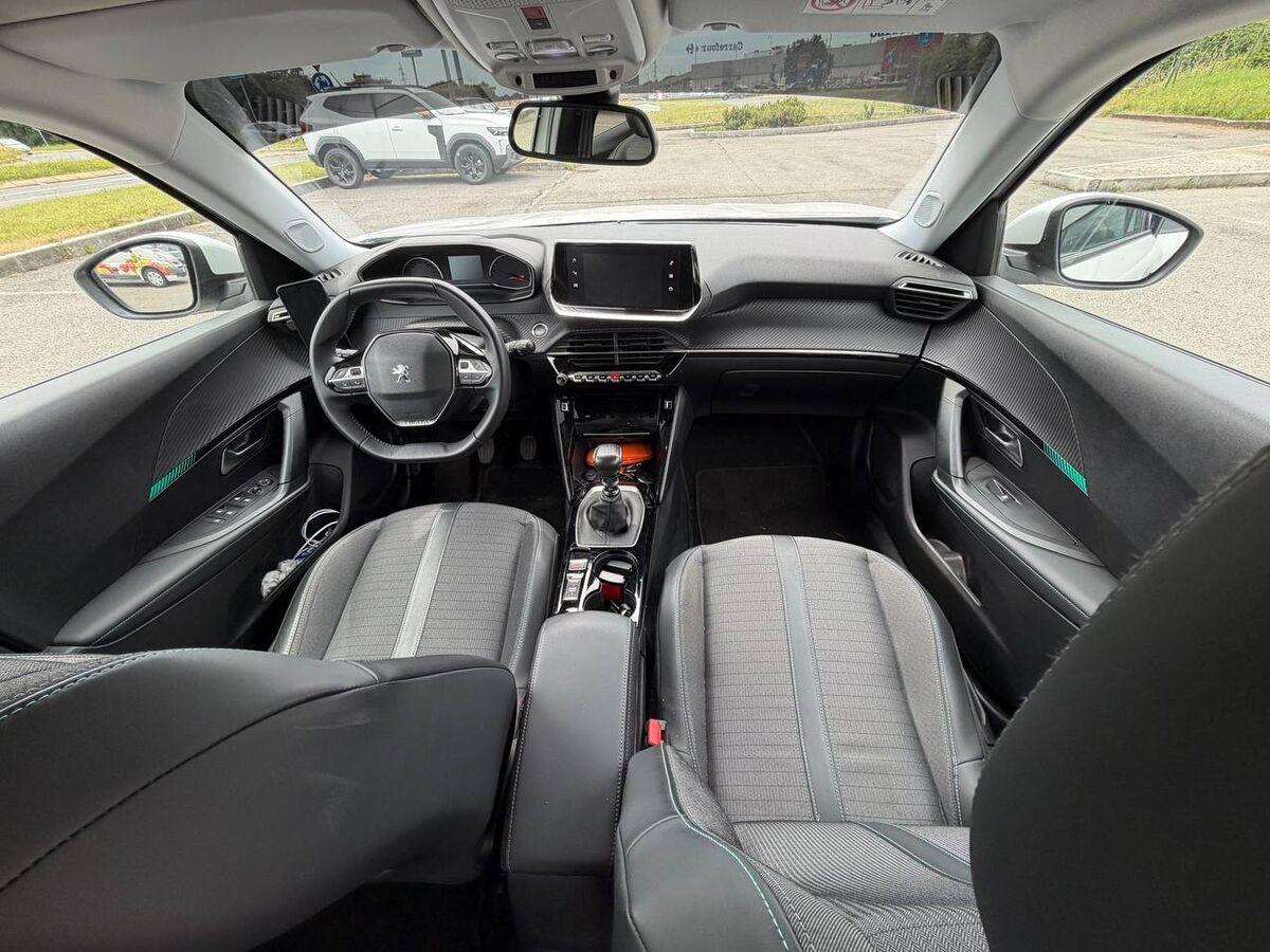 Peugeot 2008 1.2 puretech Allure Pack IVA ESPOSTA!