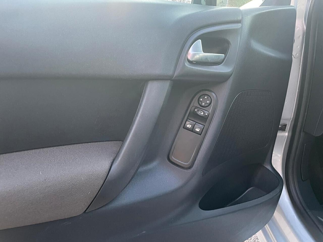 Citroen C3 1.0 benzina Neopatentati