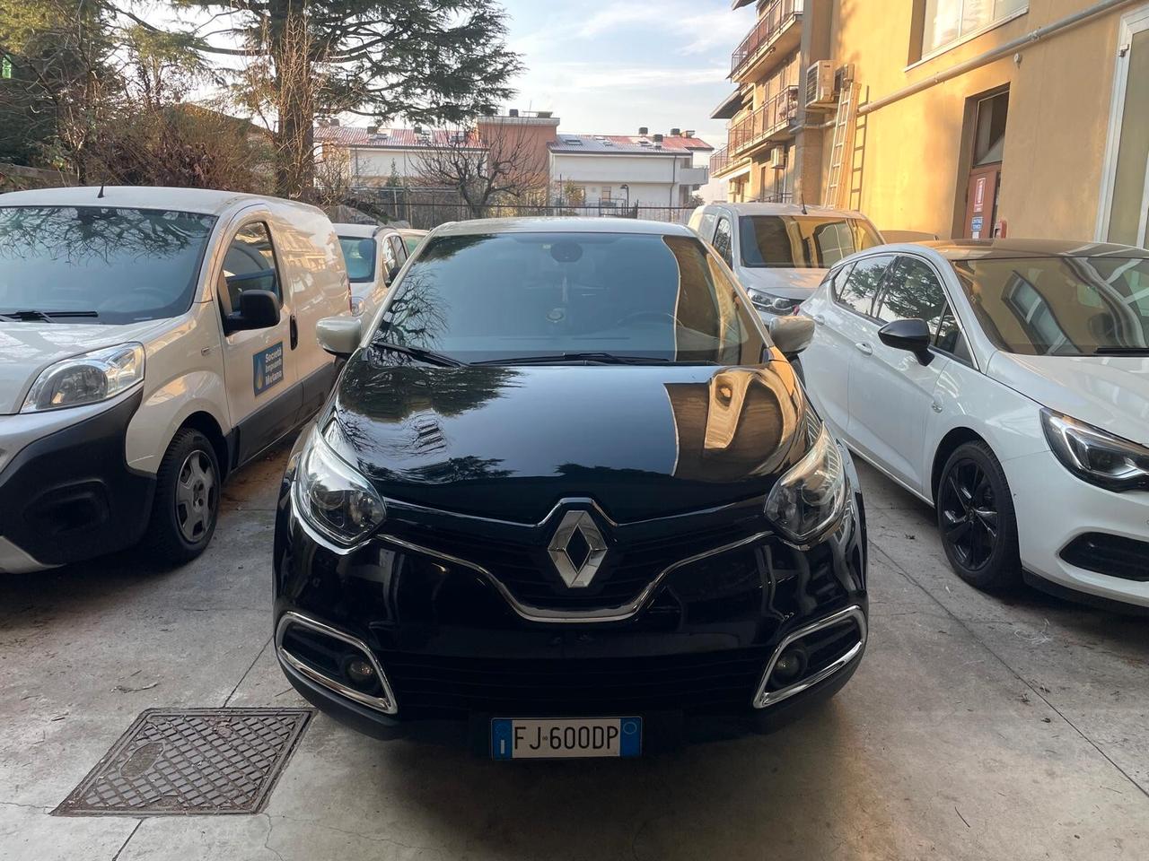 Renault Captur dCi 8V 90 CV EDC Start&Stop Energy Hypnotic