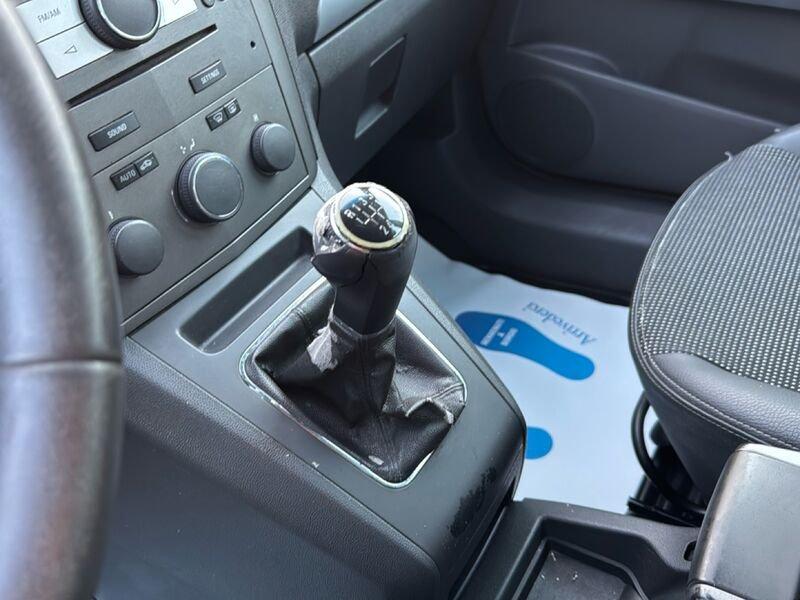 Opel Zafira Zafira 1.6 Club ecoM 94cv