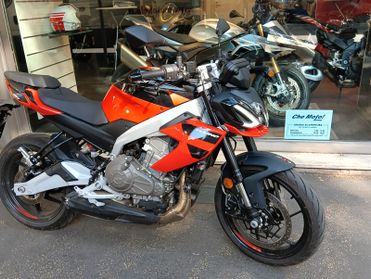 Aprilia Tuono 457