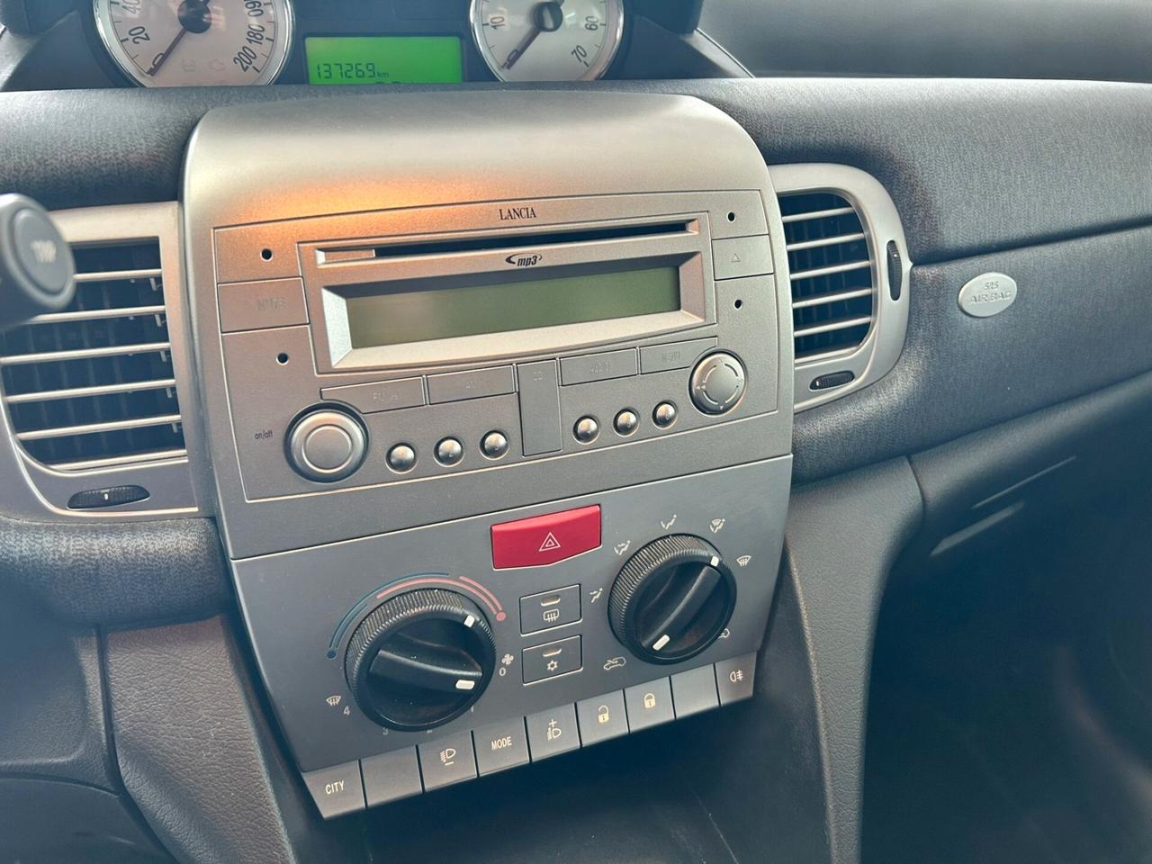 Lancia Ypsilon 1.2B X NEOPATENTATI 2008