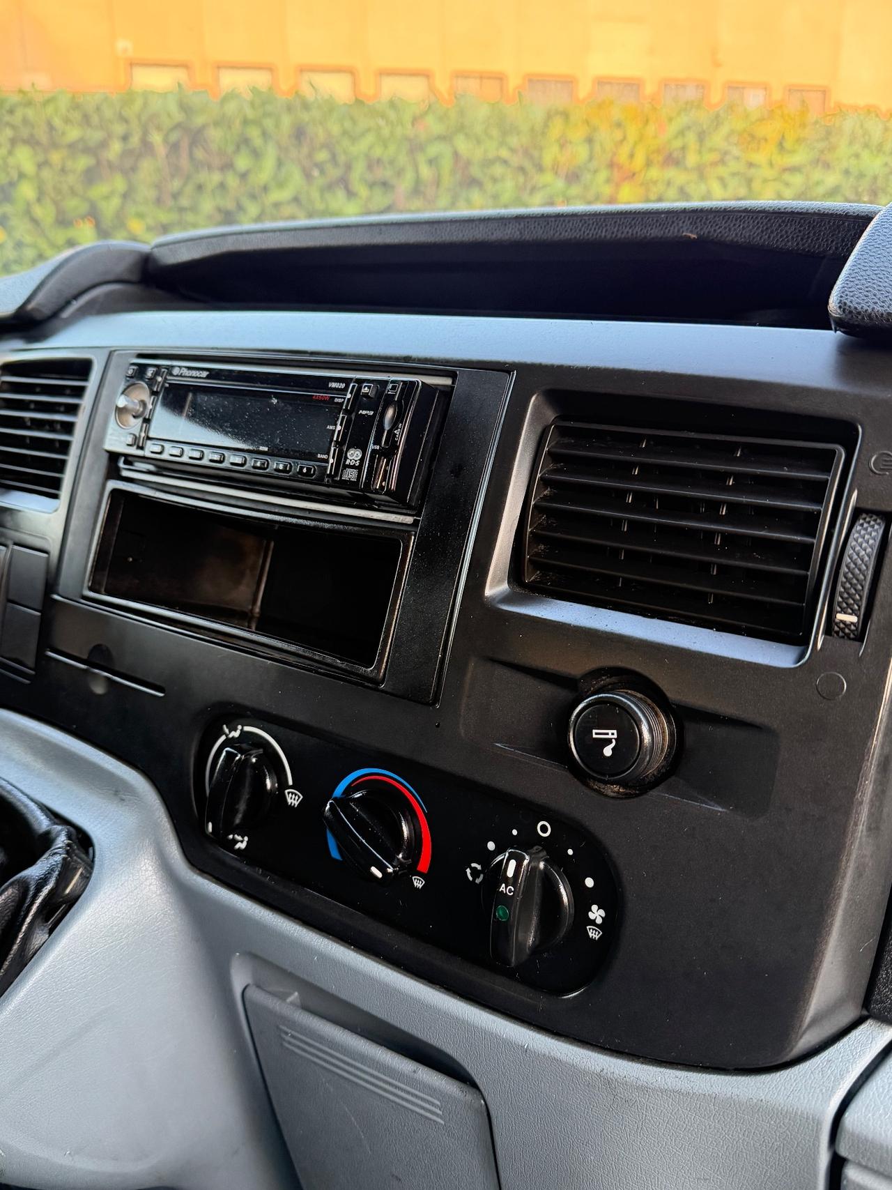 FORD TRANSIT 2.4 TDCI 140 CV SPONDA IDRAULICA