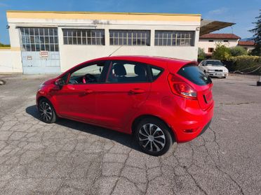 Ford Fiesta 1.4 Titanium Bz-GPL