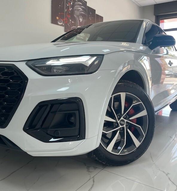 Audi Q5 SPB 40 TDI 204CV quattro S tronic S line Identity Black Edition