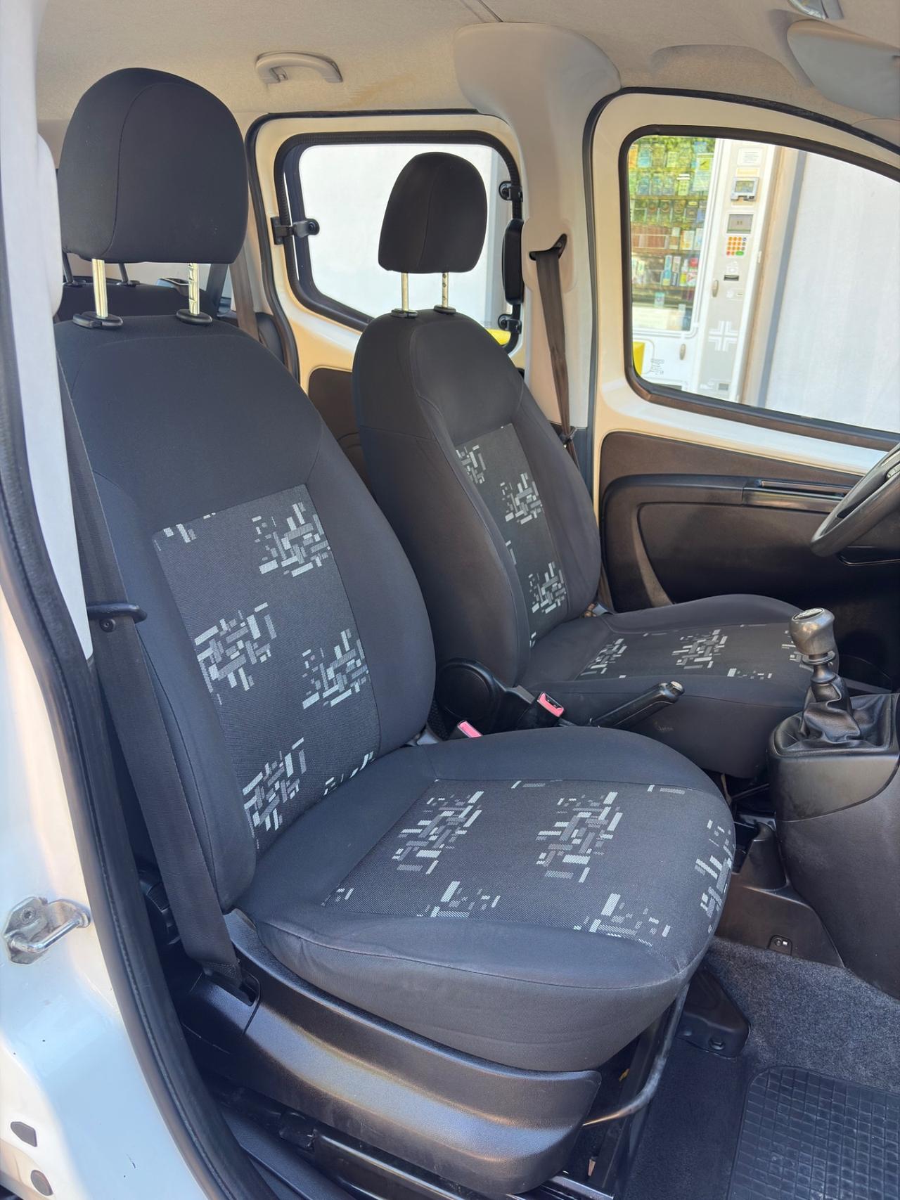 Fiat Qubo 1.4 8V 77 CV 5 posti vettura