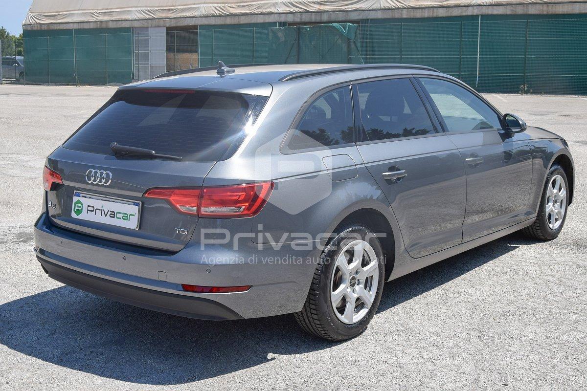 AUDI A4 Avant 2.0 TDI 150 CV S tronic Business