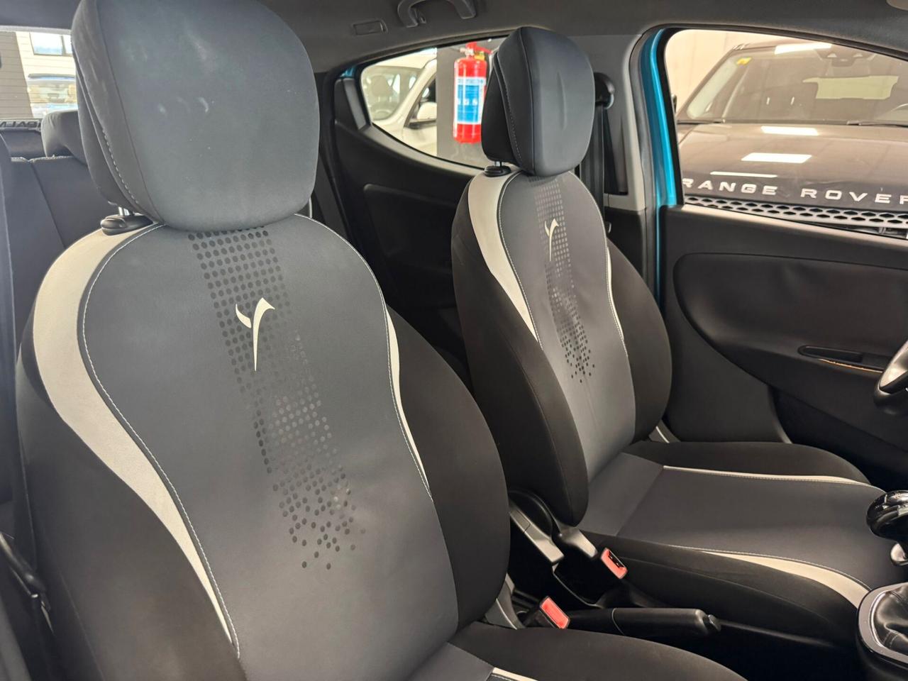 Lancia Ypsilon 1.2 69 CV 5 porte GPL Ecochic Gold -neopatentati