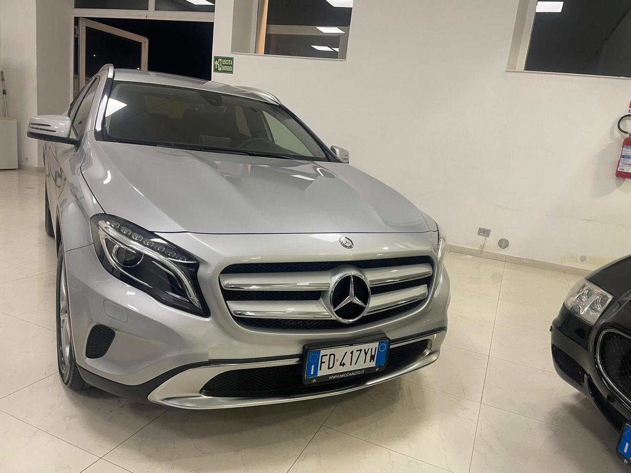 Mercedes-benz GLA 200 d Premium