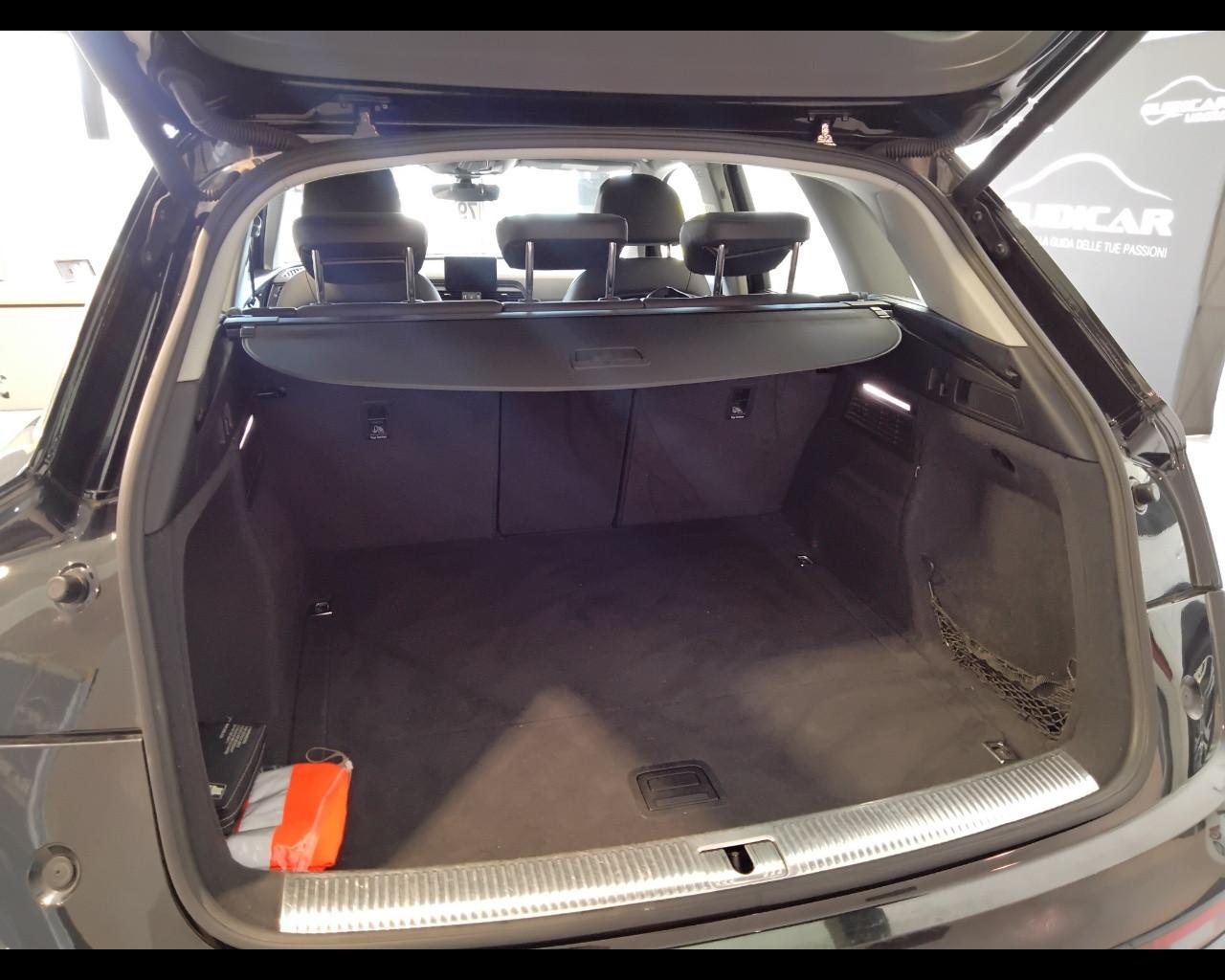 AUDI Q5 II 2017 - Q5 40 2.0 tdi Business quattro 190cv s-tronic