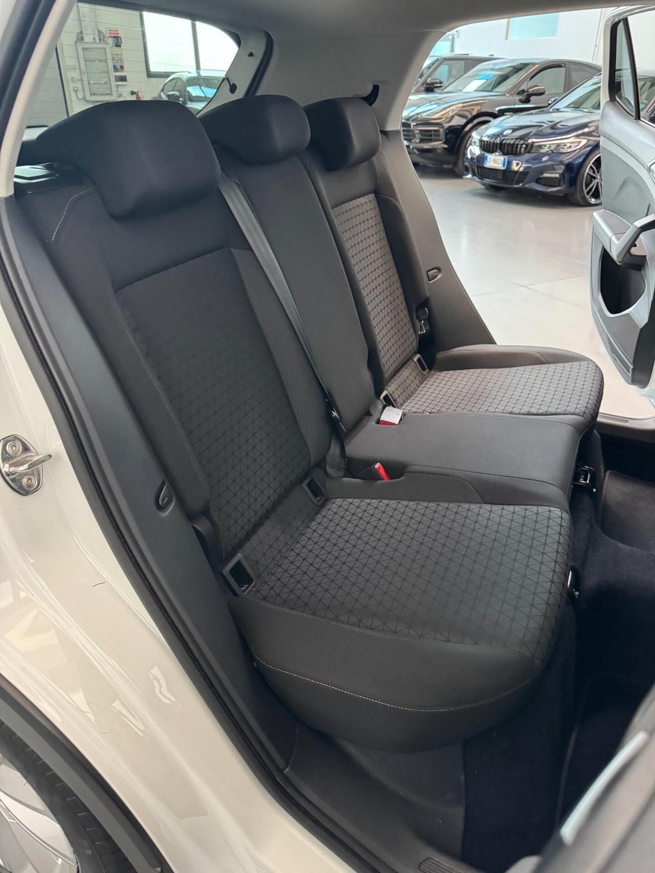 Volkswagen T-Cross DSG 1.0cc 115cv Auto OK Neopatentati CarPlay Finanziabile