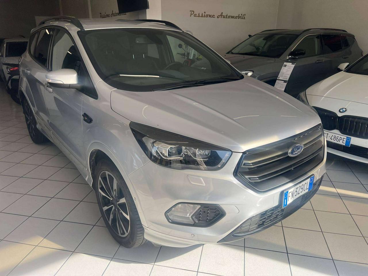 Ford Kuga Kuga II 1.5 tdci ST-Line