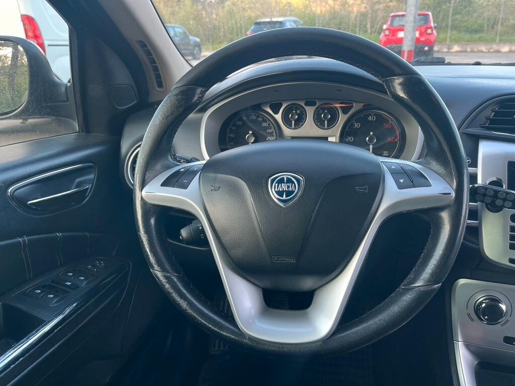 Lancia Delta 1.6 MJT DPF 105 CV Gold