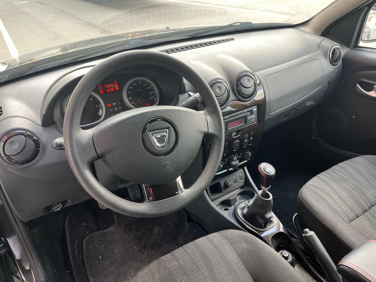 Dacia Duster 1.6 110CV 4x2 Lauréate 2012 70.000 KM