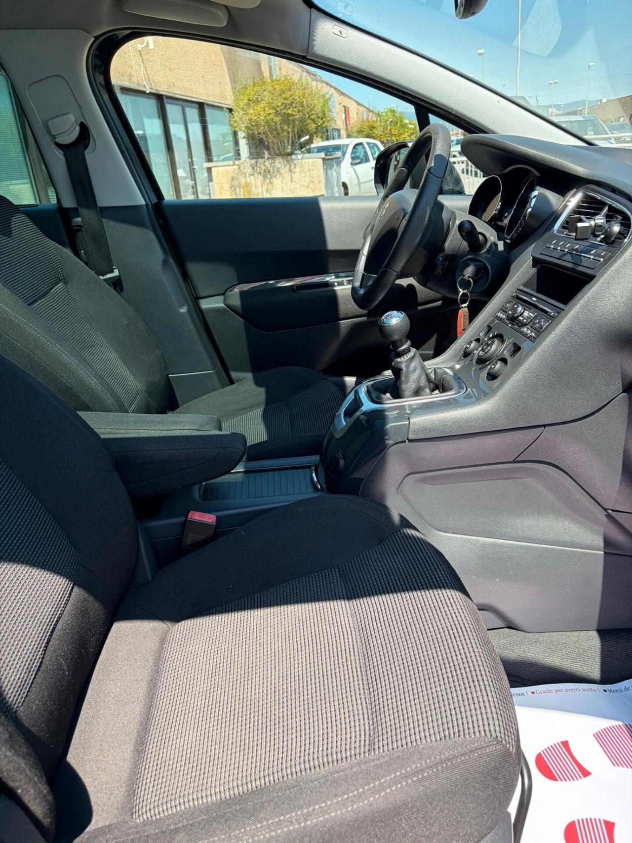 Peugeot 5008 2.0 HDi 150CV Tecno