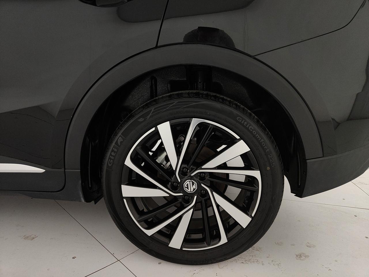 Mg HS PHEV Luxury