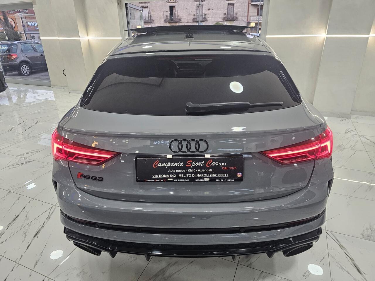 NUOVA AUDI RSQ3 SPORTBACK 2.5 BENZ 400CV S-TRONIC BLACKLINE