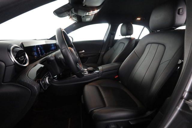 MERCEDES-BENZ A 180 A 180 d Automatic Business Extra