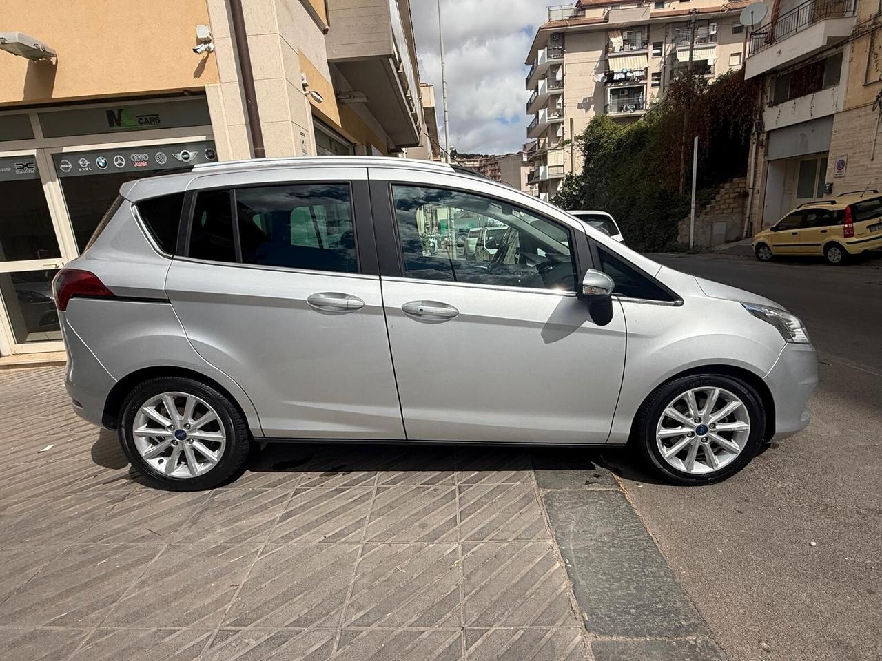 Ford B-Max 1.5 TDCi 75 CV Business