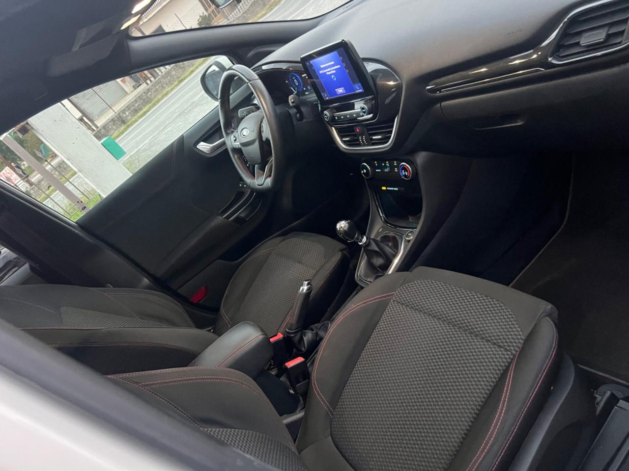 Ford Puma 1.0 EcoBoost Hybrid 125 CV S&S ST-Line