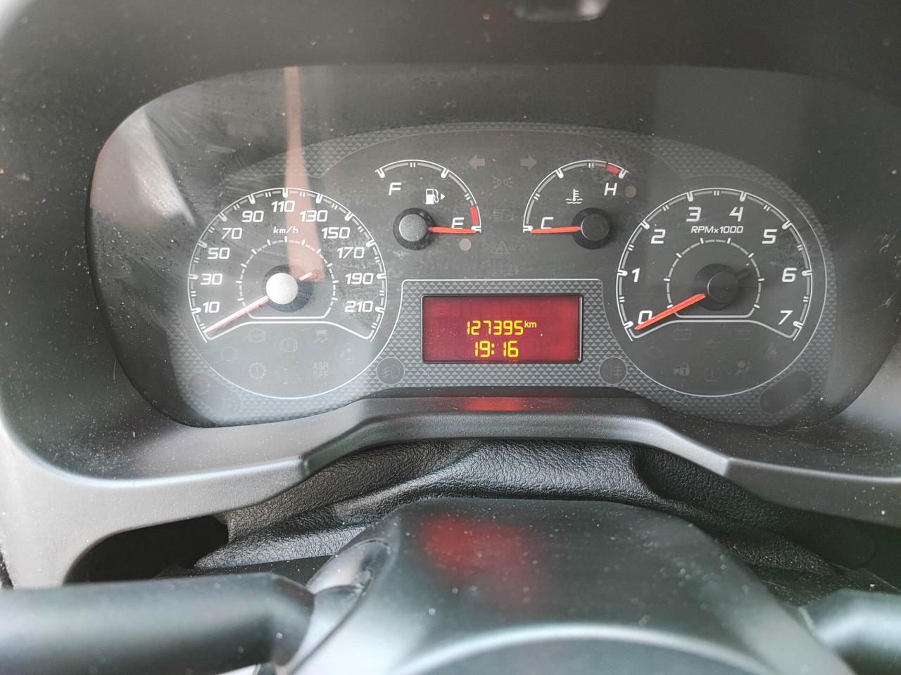 Fiat Fiorino 1.3 MJT 95CV Cargo SX