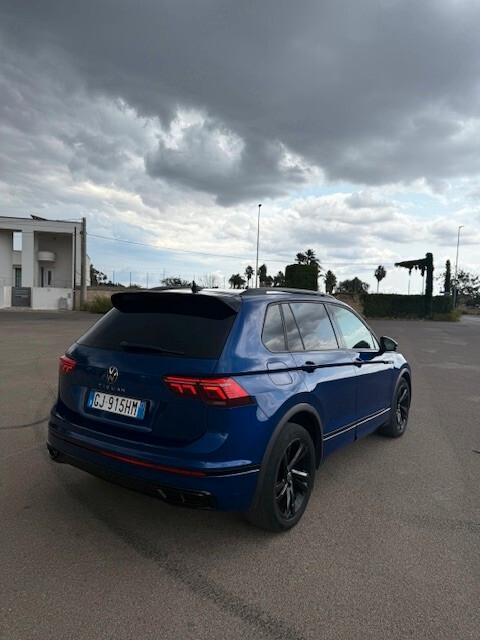Volkswagen Tiguan 2.0 TDI 150 CV SCR DSG R-Line