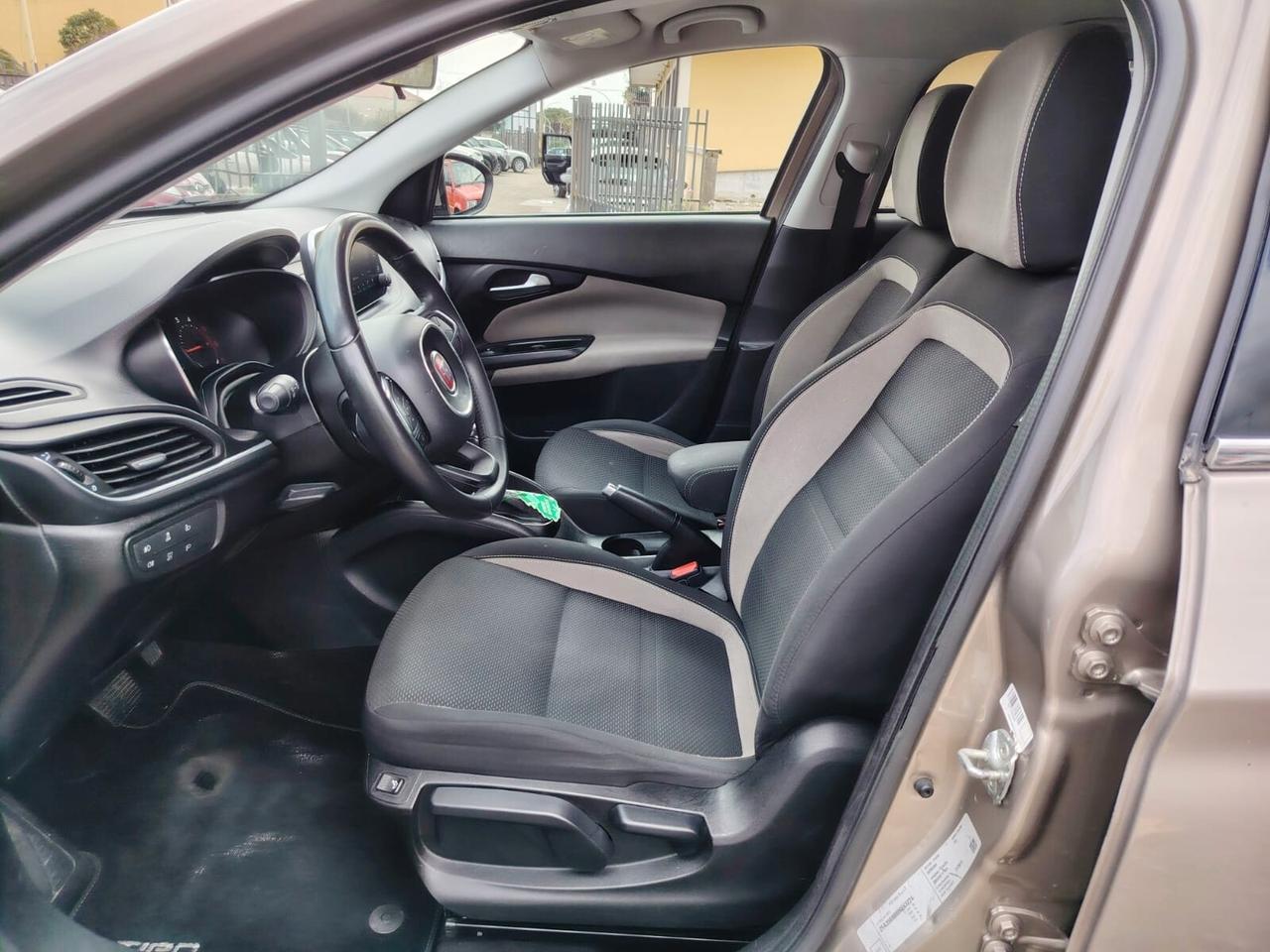 Fiat Tipo 1.6 Mjt S&S SW Lounge