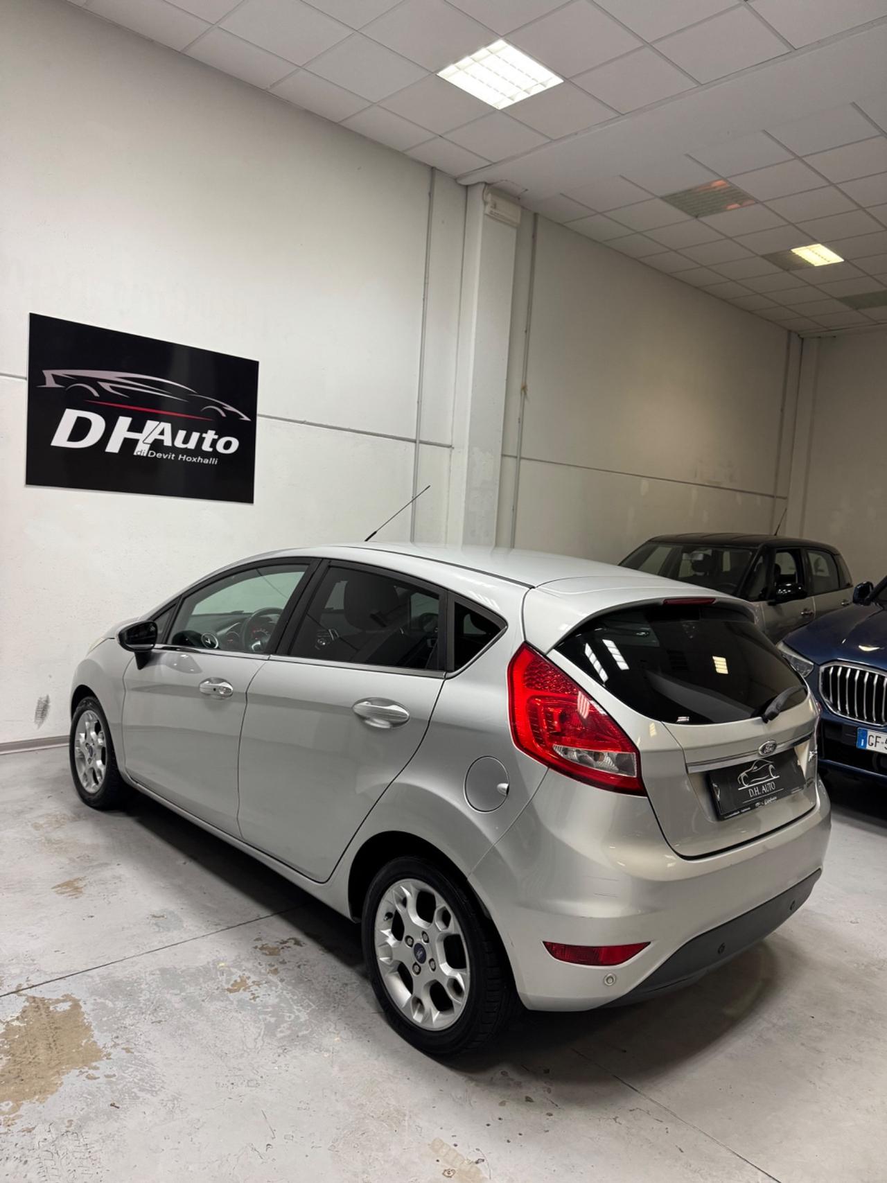 Ford Fiesta 1.4 5p. Bz.- GPL Titanium