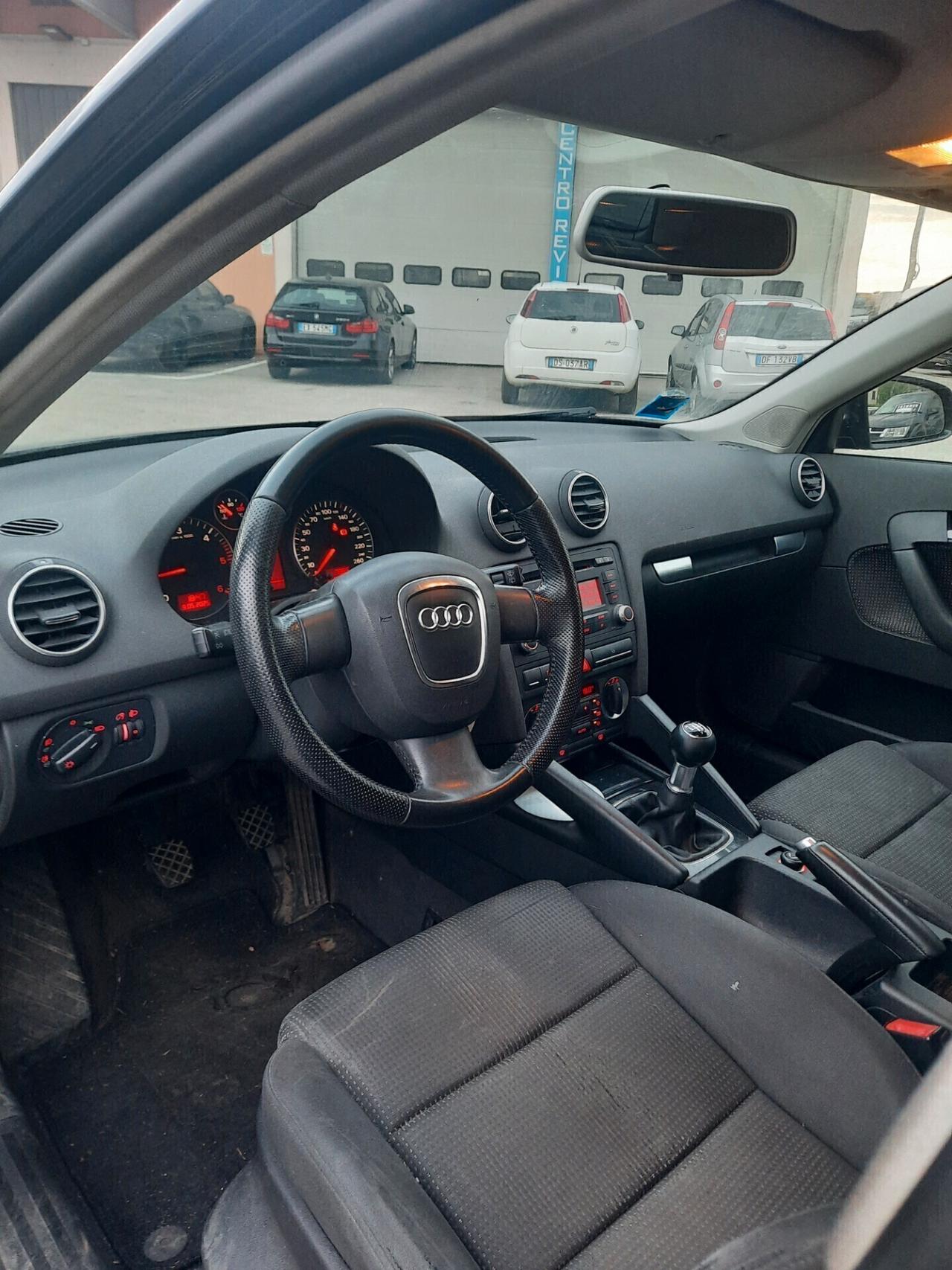 Audi A3 2.0 16V TDI ESTERNO S-LINE Ambition 170 cavalli