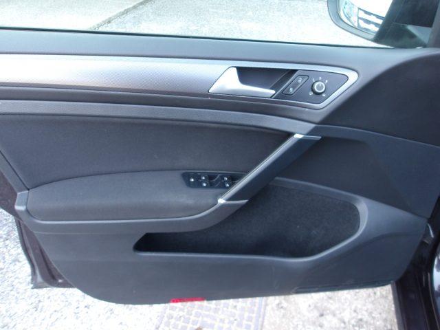 VOLKSWAGEN Golf 1.2 TSI 86cv 5p. LOUGE BMT - KM 38.000