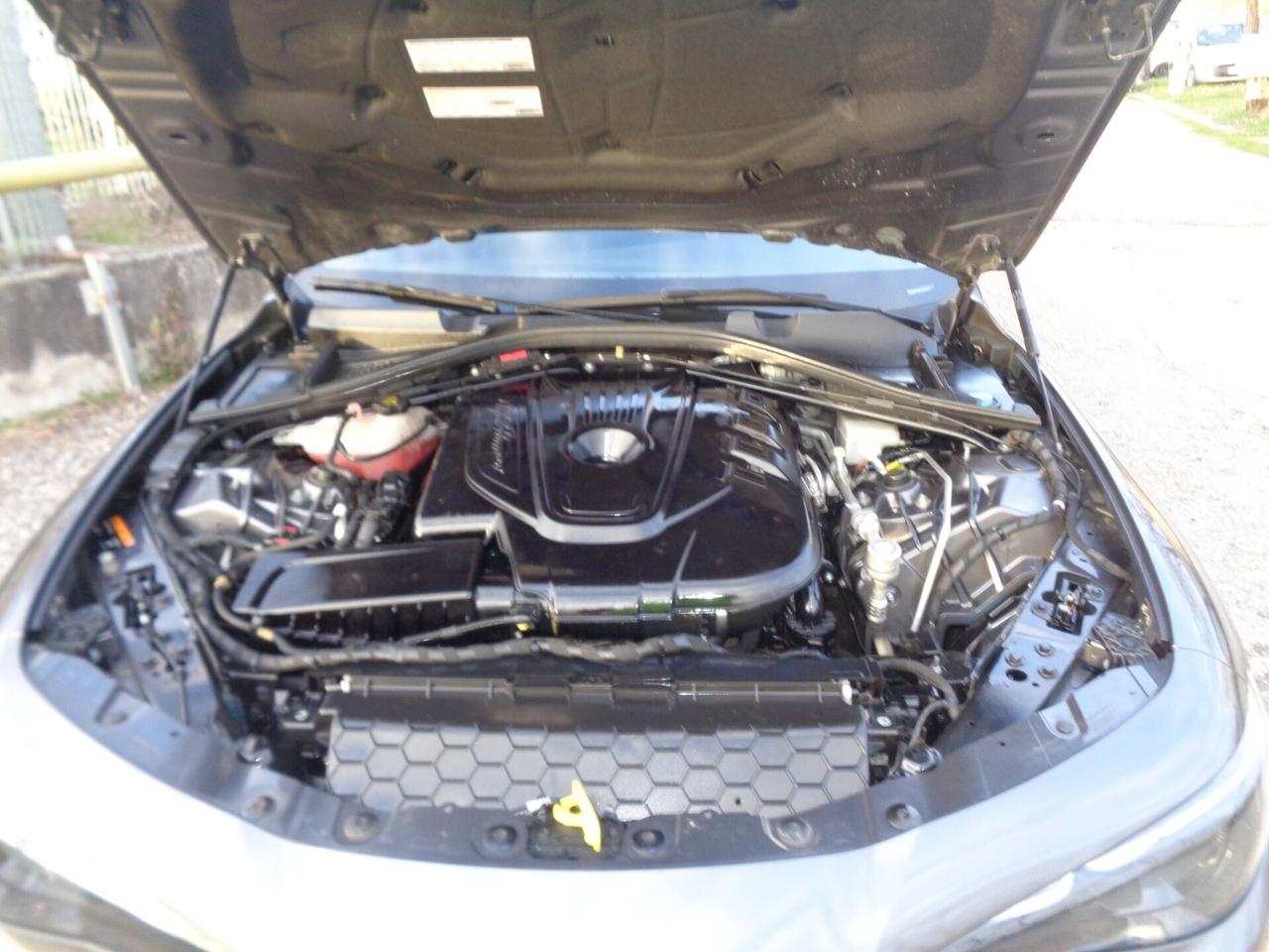 Giulia 2.2 Turbodiesel 150 CV Super distrbz km0