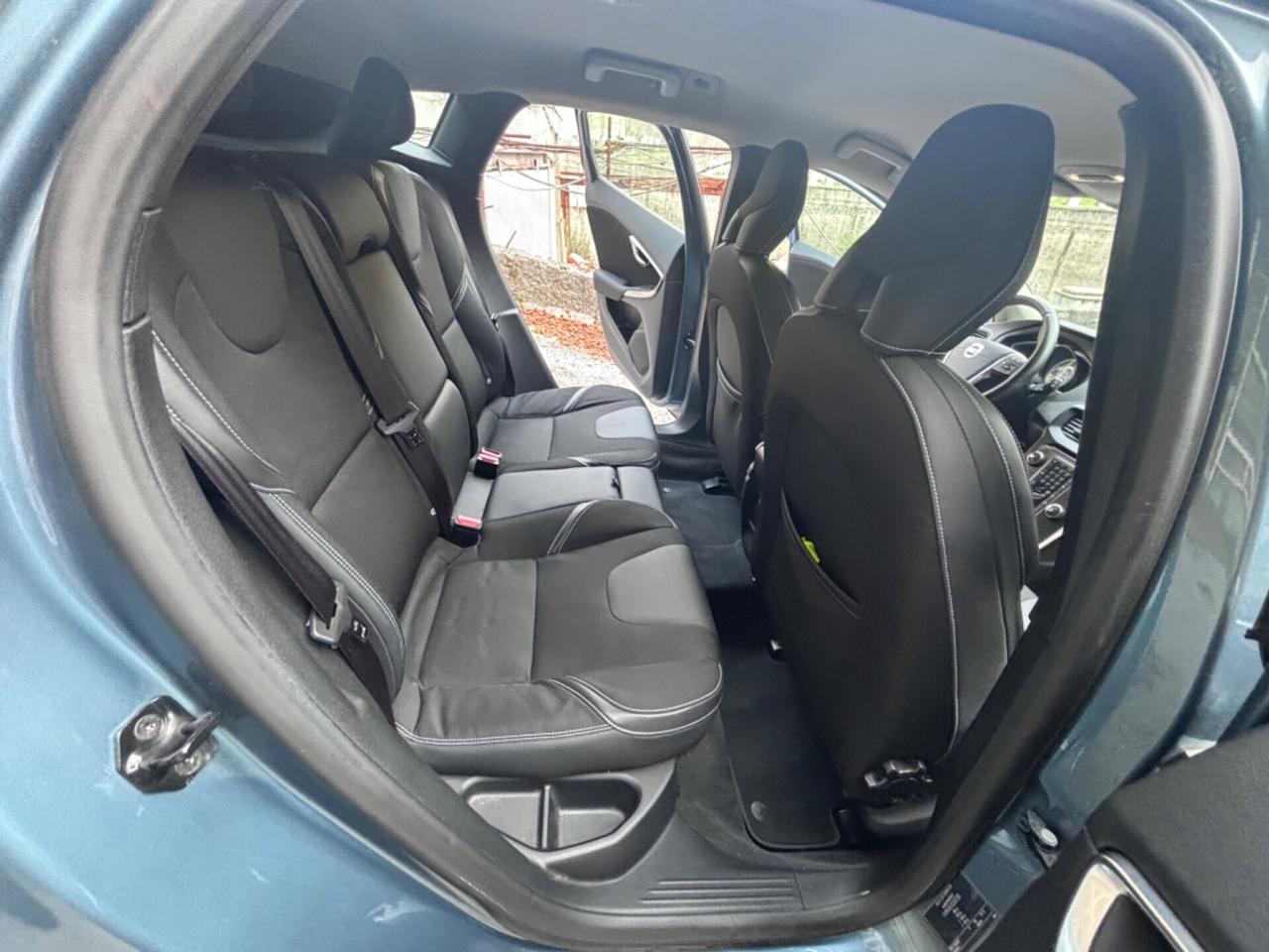 Volvo V40 D3 Momentum V40 2.0