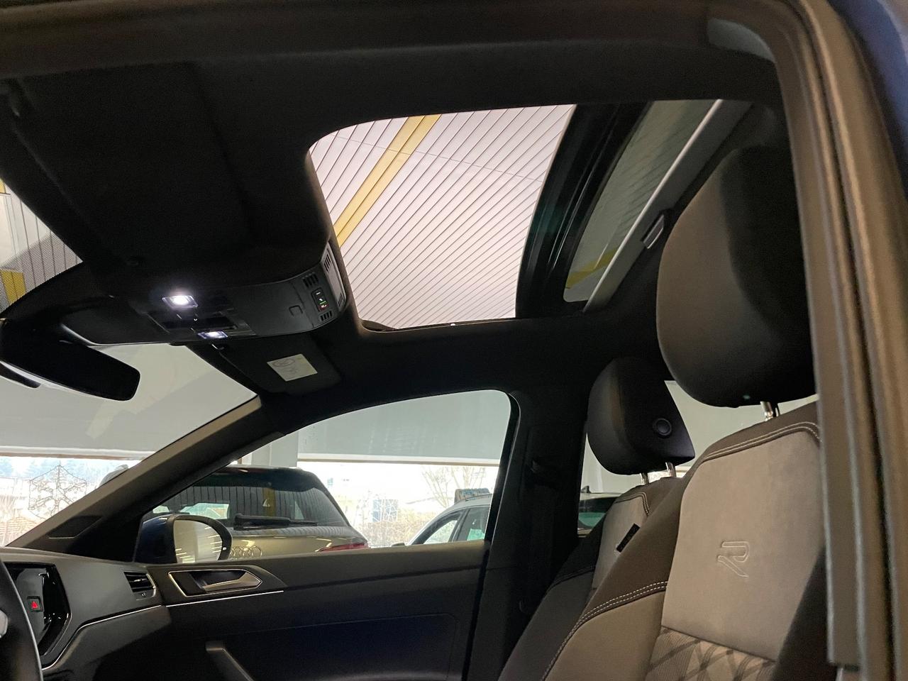 Volkswagen Taigo 1.0 TSI 115 CV DSG R-Line Navy Telec. 18Misano